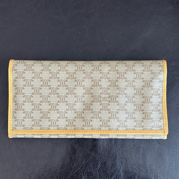 EUC Celine Wallet Vintage - Picture 1 of 6